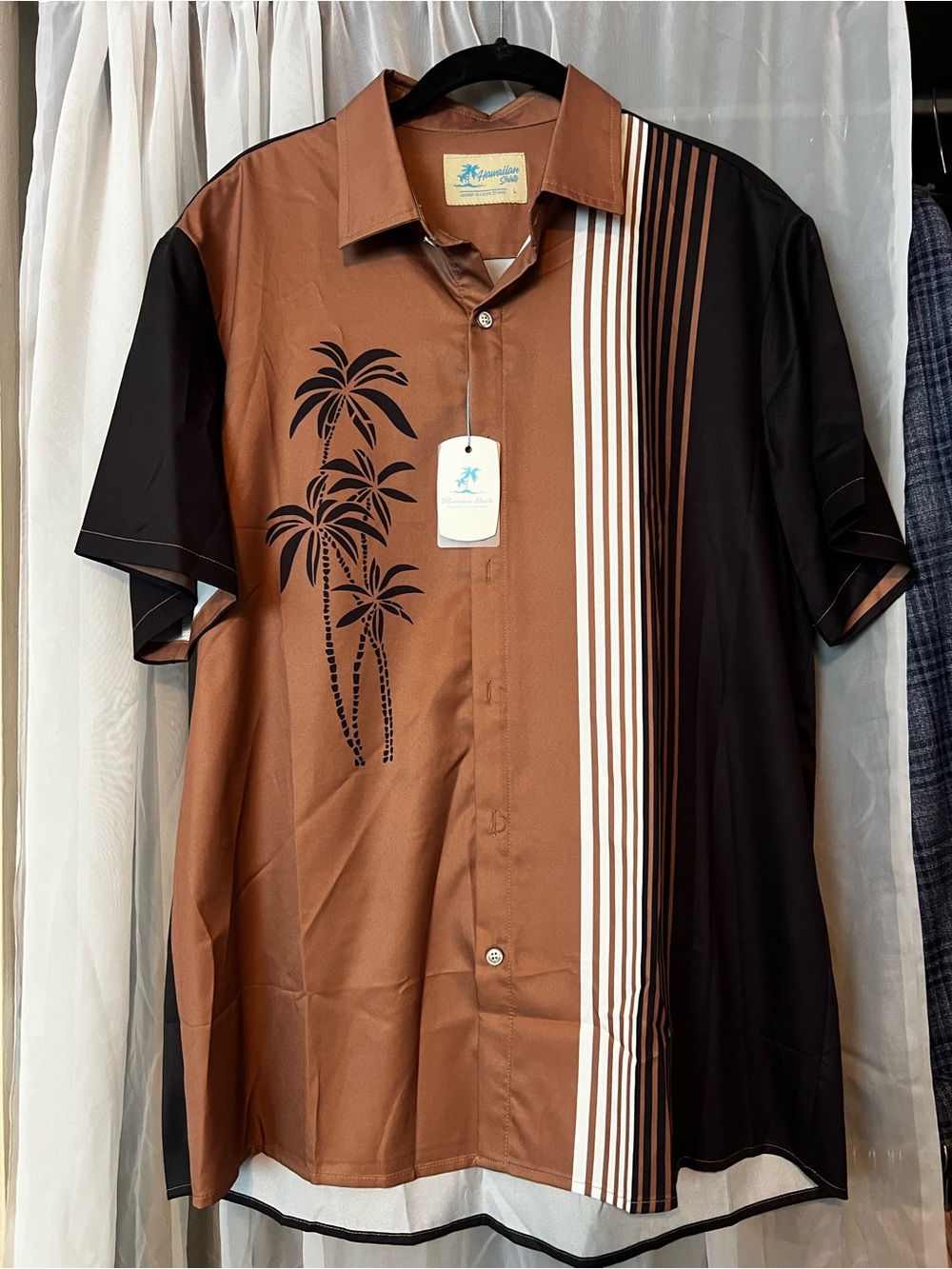 Resort-Ready Brown Palm Short-Sleeve Button-Down Shirt